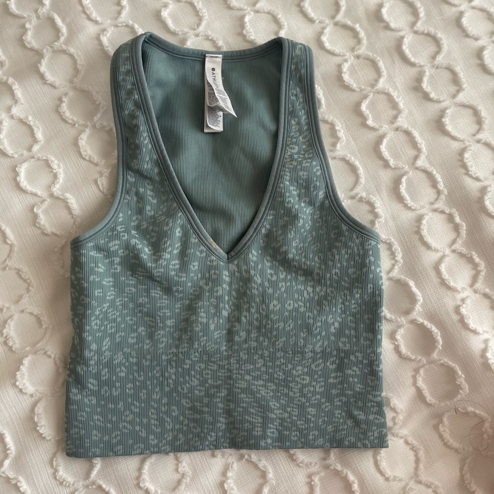 Athleta turquoise crop top